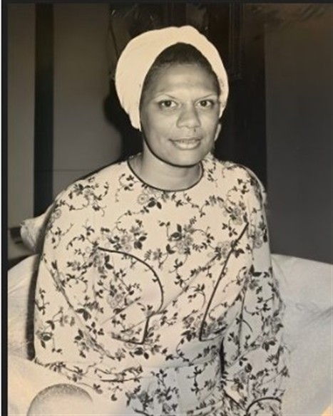 Lenore Maria Marlowe